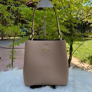 Coach 1011 light Beige Brown Mini Bucket Hand Bag with Gold Accents